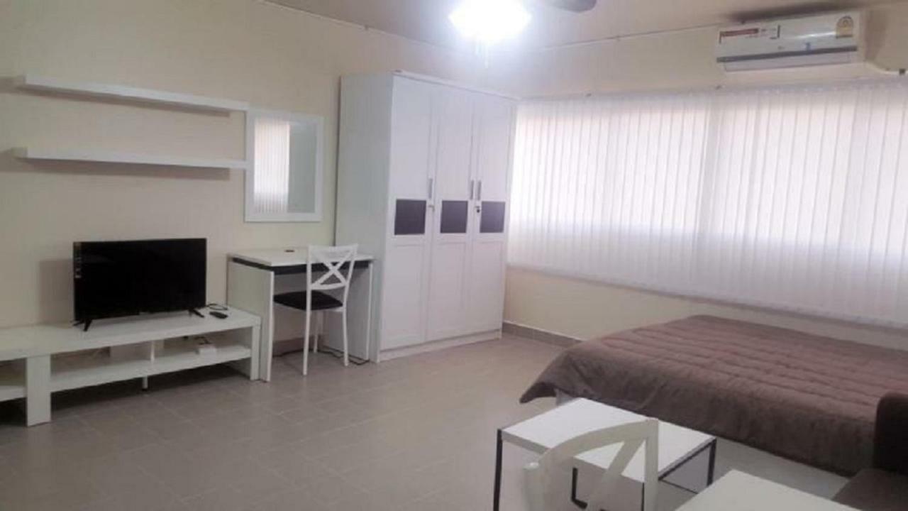 Popular Condo C4 نونتابوري المظهر الخارجي الصورة
